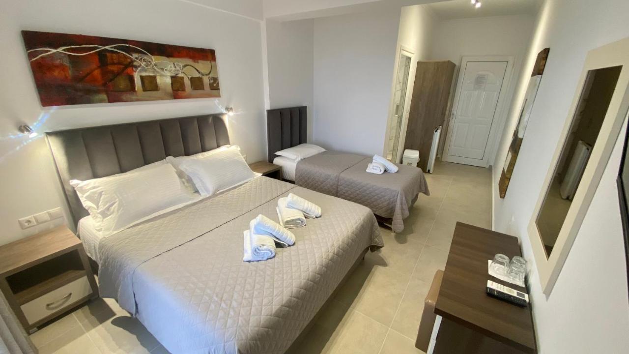 Vangjelis Hotel ヒマラ エクステリア 写真
