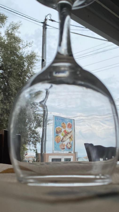 Vangjelis Hotel ヒマラ エクステリア 写真
